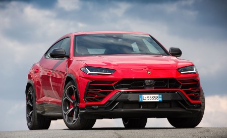 2019 Lamborghini Urus Front Wallpapers 450x275 (113)