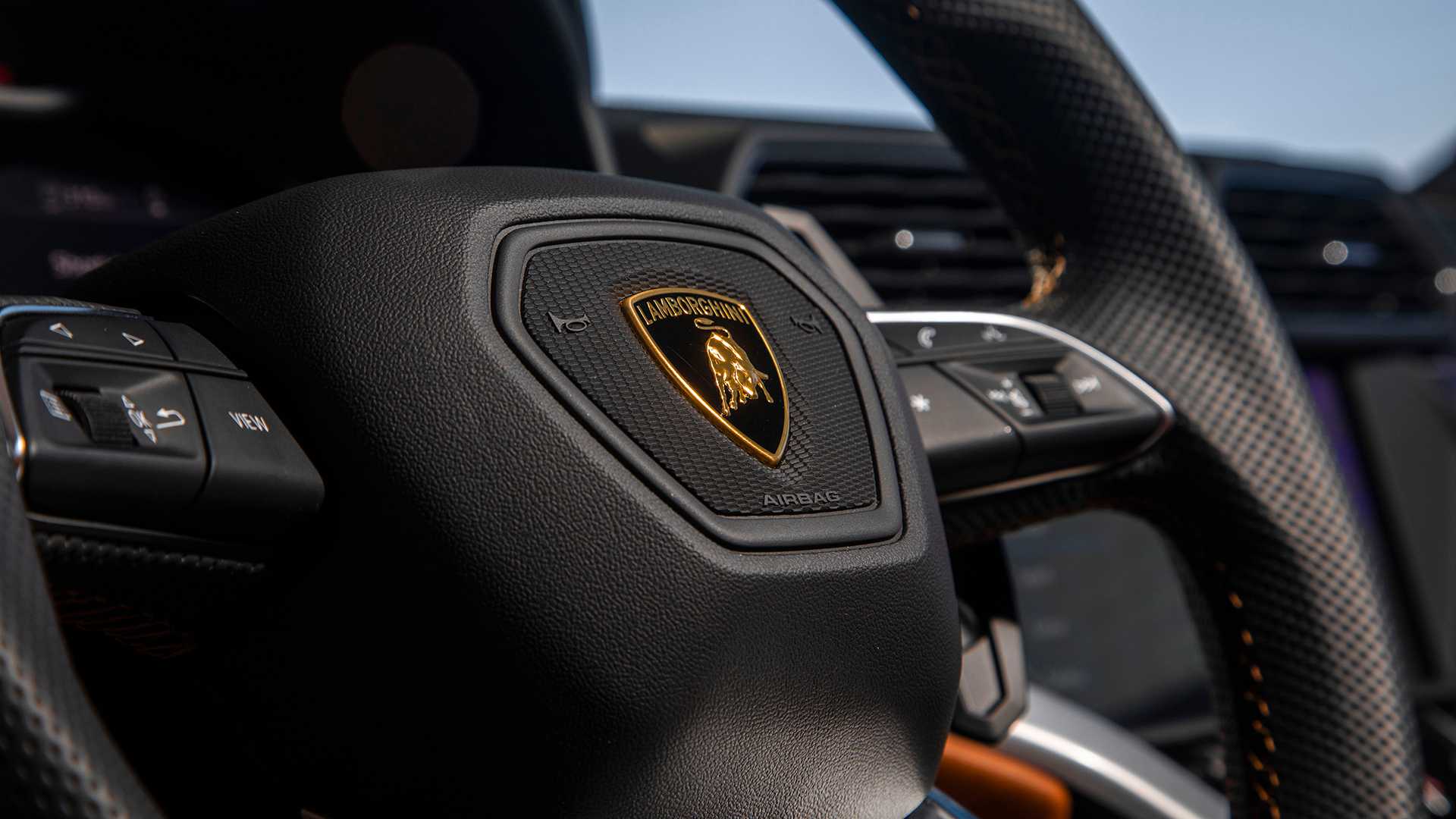 2019 Lamborghini Urus Interior Steering Wheel Wallpapers #105 of 195