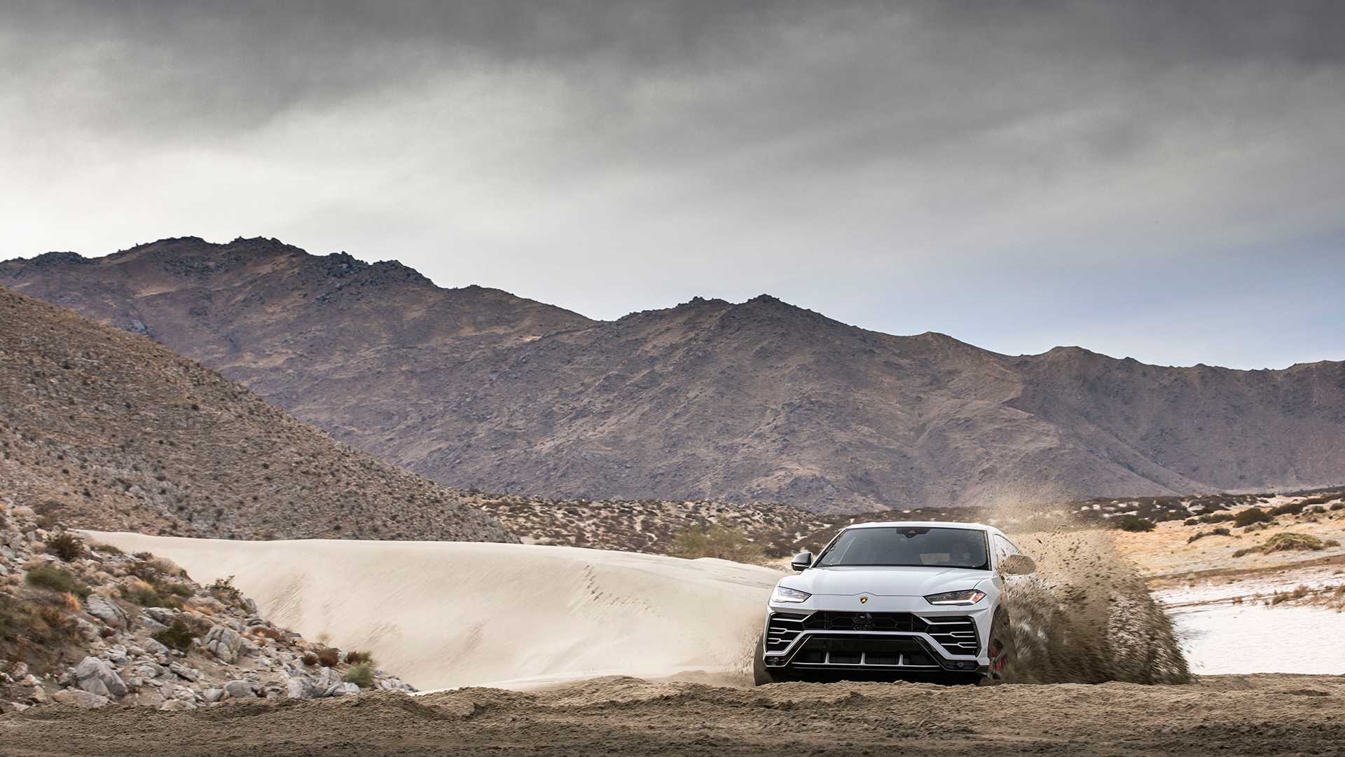 2019 Lamborghini Urus Off-Road Wallpapers #70 of 195
