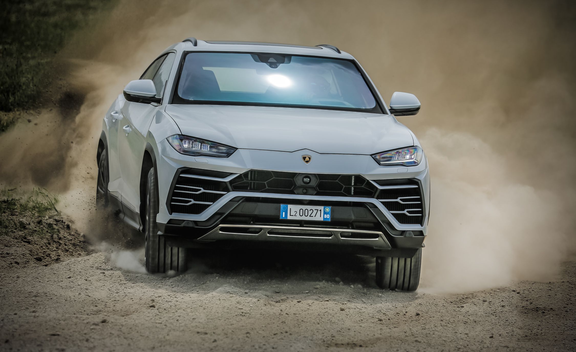 2019 Lamborghini Urus Off-Road Wallpapers #57 of 195