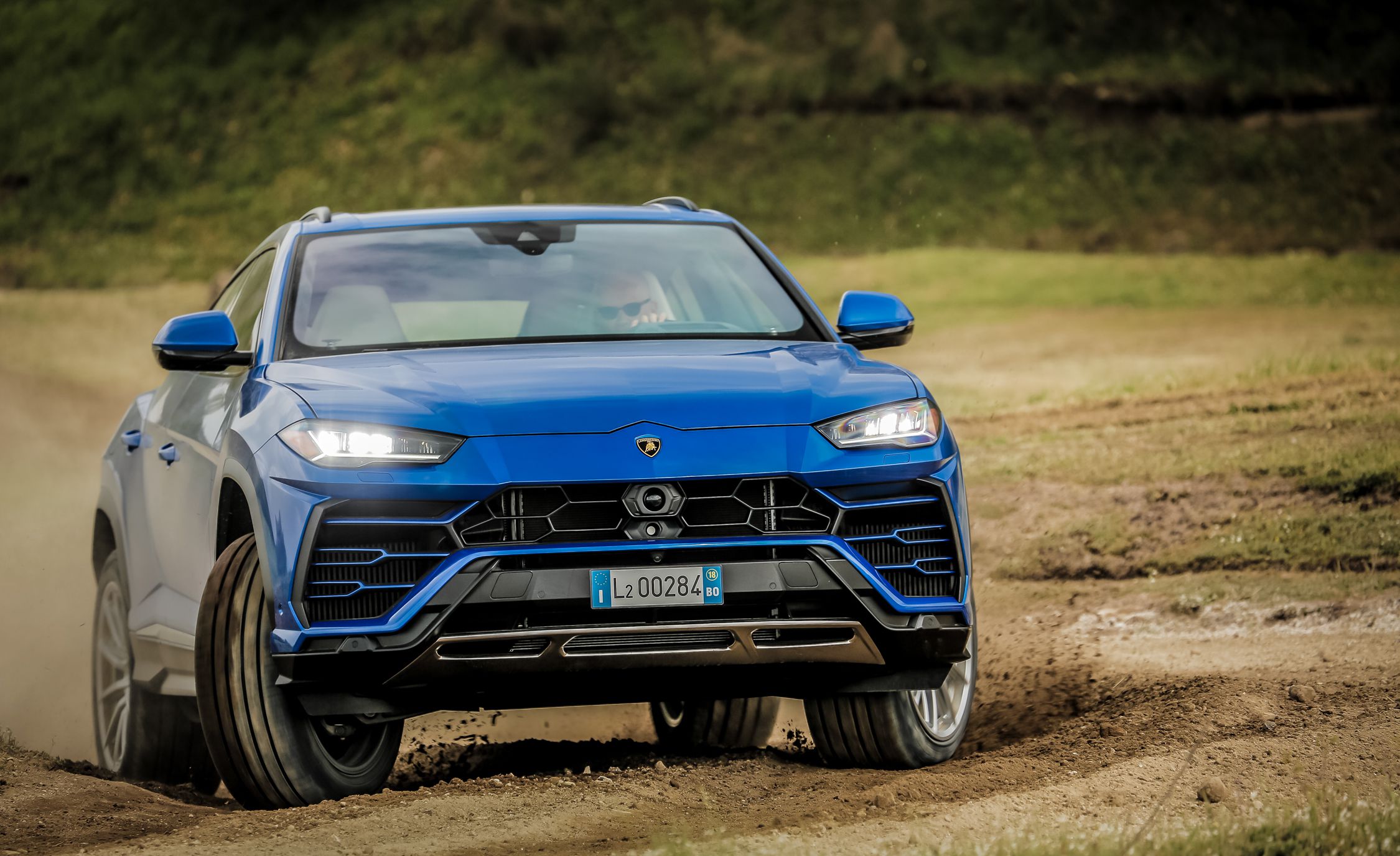 2019 Lamborghini Urus Off-Road Wallpapers #49 of 195