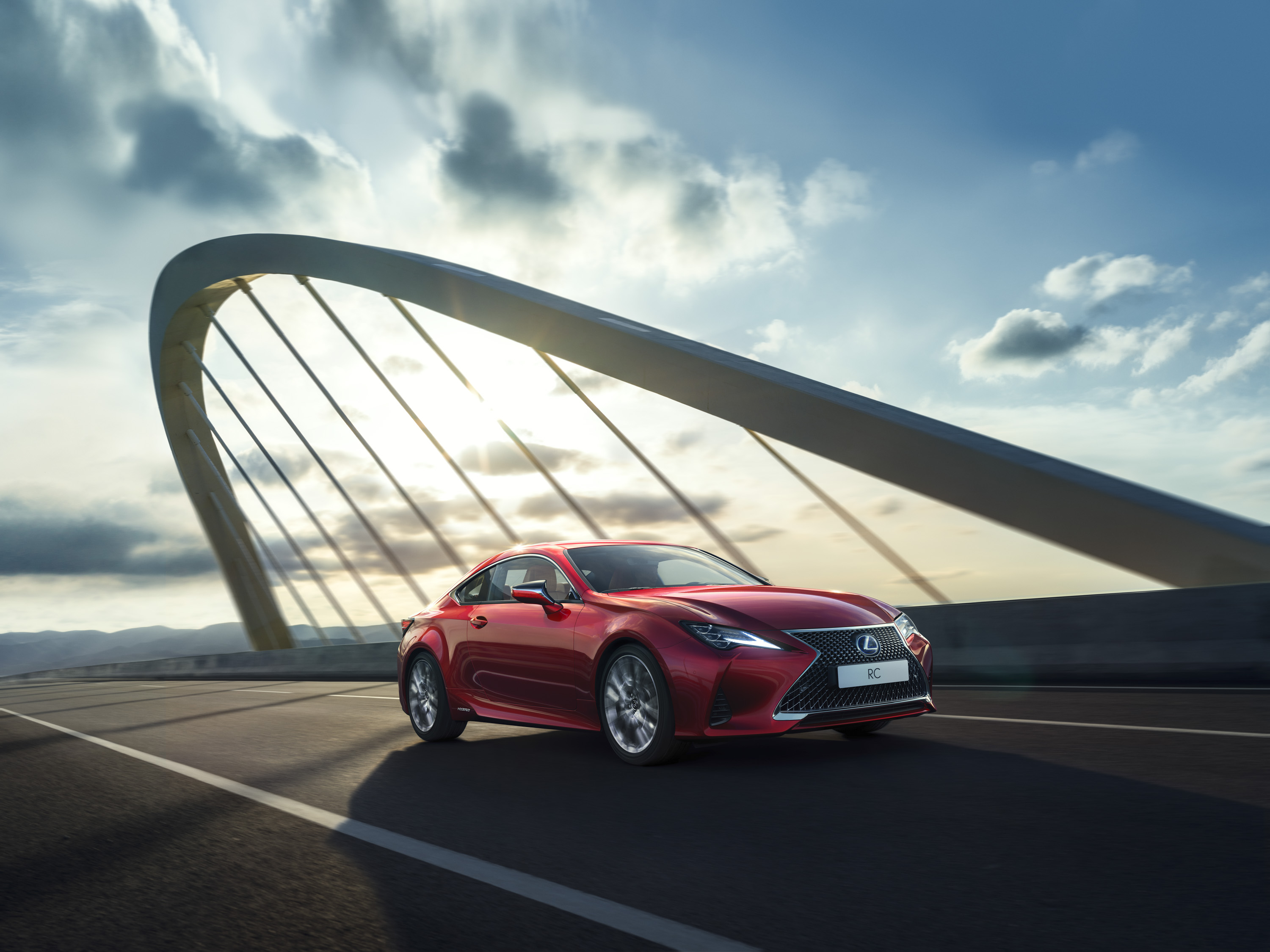 2019 Lexus RC Front Three-Quarter Wallpapers #1 of 28