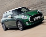 2019 MINI Cooper 3-Door 60 Years Edition Front Three-Quarter Wallpapers 150x120 (4)