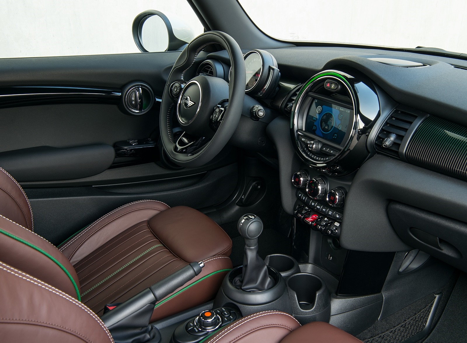 2019 MINI Cooper 3-Door 60 Years Edition Interior Wallpapers #64 of 71