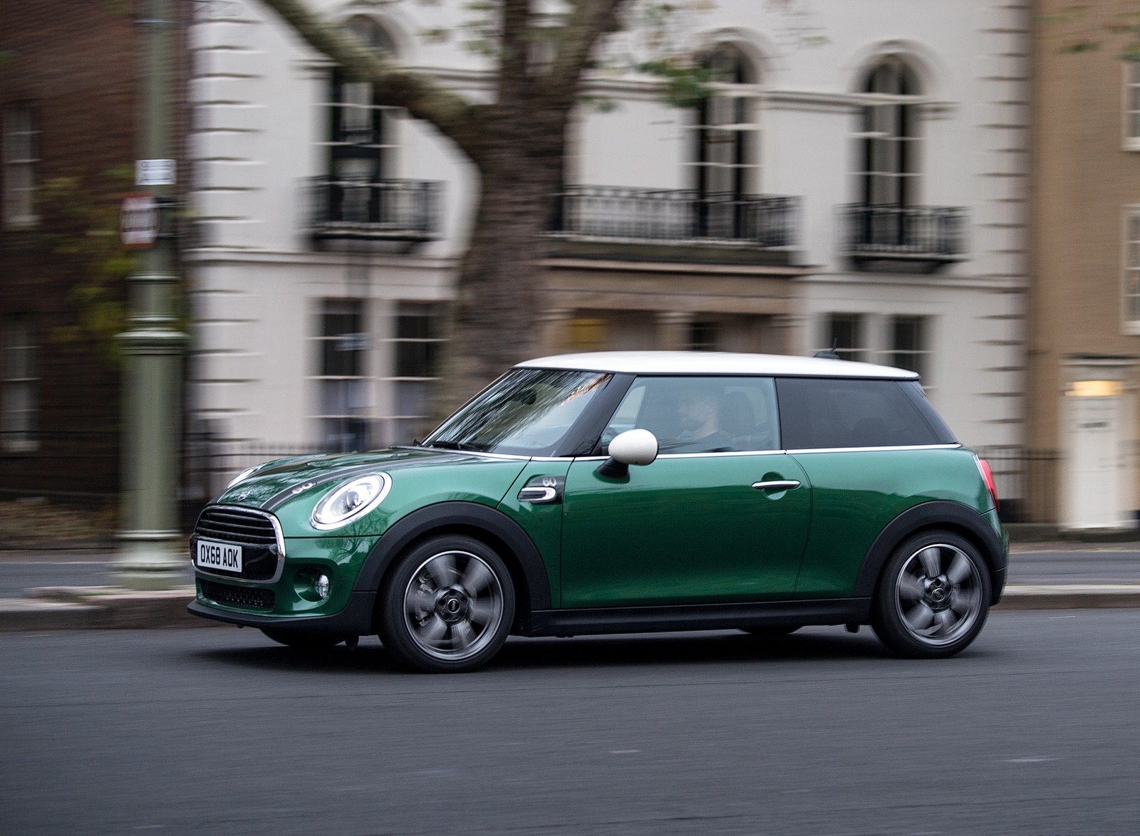 2019 MINI Cooper 3-Door 60 Years Edition Side Wallpapers #14 of 71