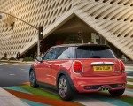 2019 MINI Hardtop 2 Door Rear Three-Quarter Wallpapers 150x120