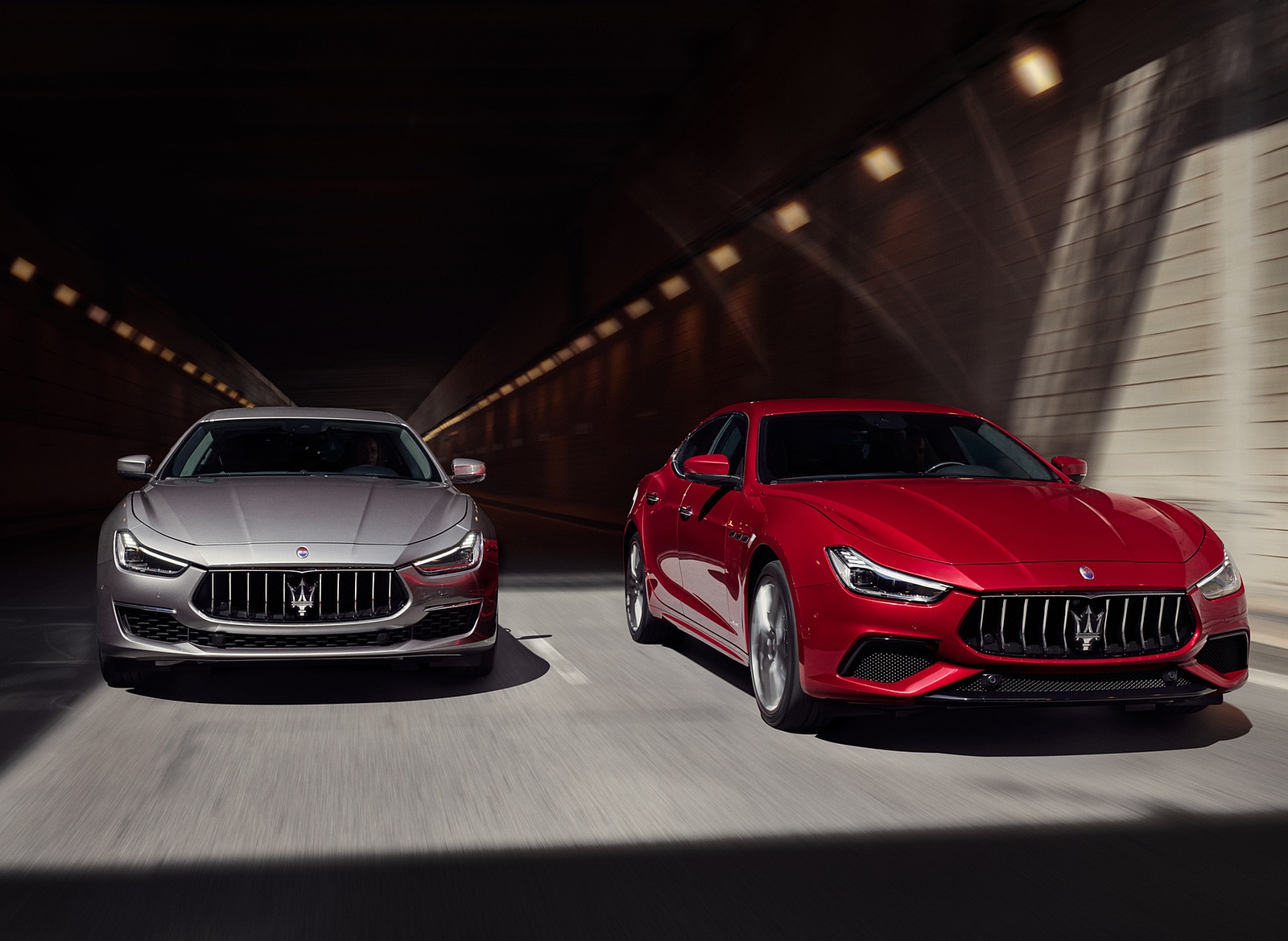 2019 Maserati Ghibli SQ4 GranSport and GranLusso Wallpapers (2)