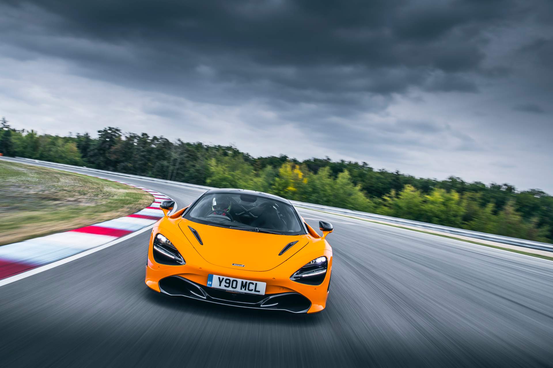 2019 McLaren 720S Track Pack Front Wallpapers (1)