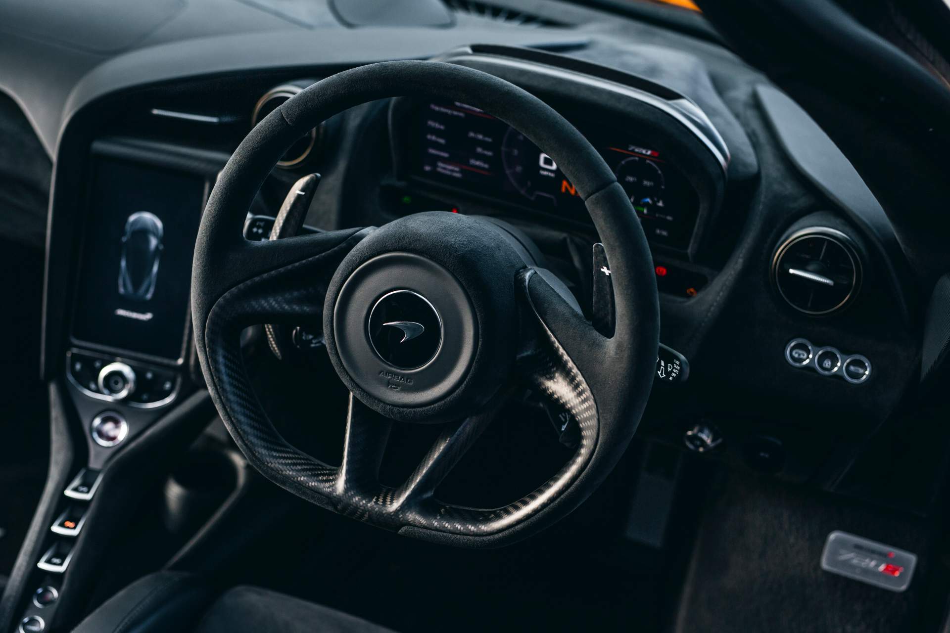 2019 McLaren 720S Track Pack Interior Steering Wheel Wallpapers (9)