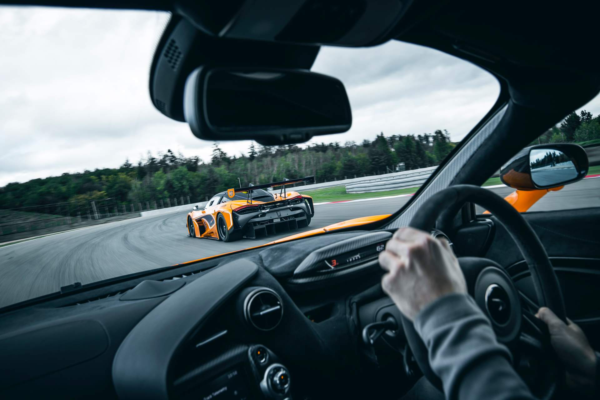 2019 McLaren 720S Track Pack Interior Wallpapers #7 of 12