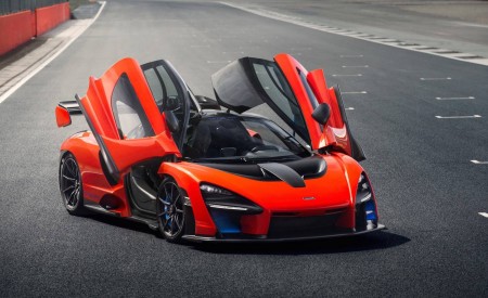 2019 McLaren Senna (Color: Delta Red) Front Three-Quarter Wallpapers 450x275 (27)