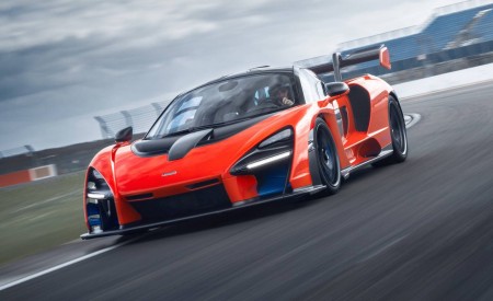 2019 McLaren Senna (Color: Delta Red) Front Three-Quarter Wallpapers 450x275 (13)