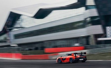 2019 McLaren Senna (Color: Delta Red) Rear Three-Quarter Wallpapers 450x275 (17)