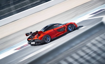 2019 McLaren Senna (Color: Delta Red) Rear Three-Quarter Wallpapers 450x275 (9)