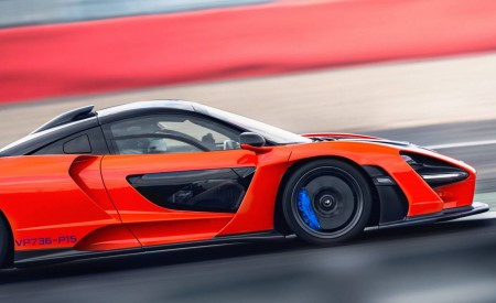 2019 McLaren Senna (Color: Delta Red) Side Wallpapers 450x275 (37)