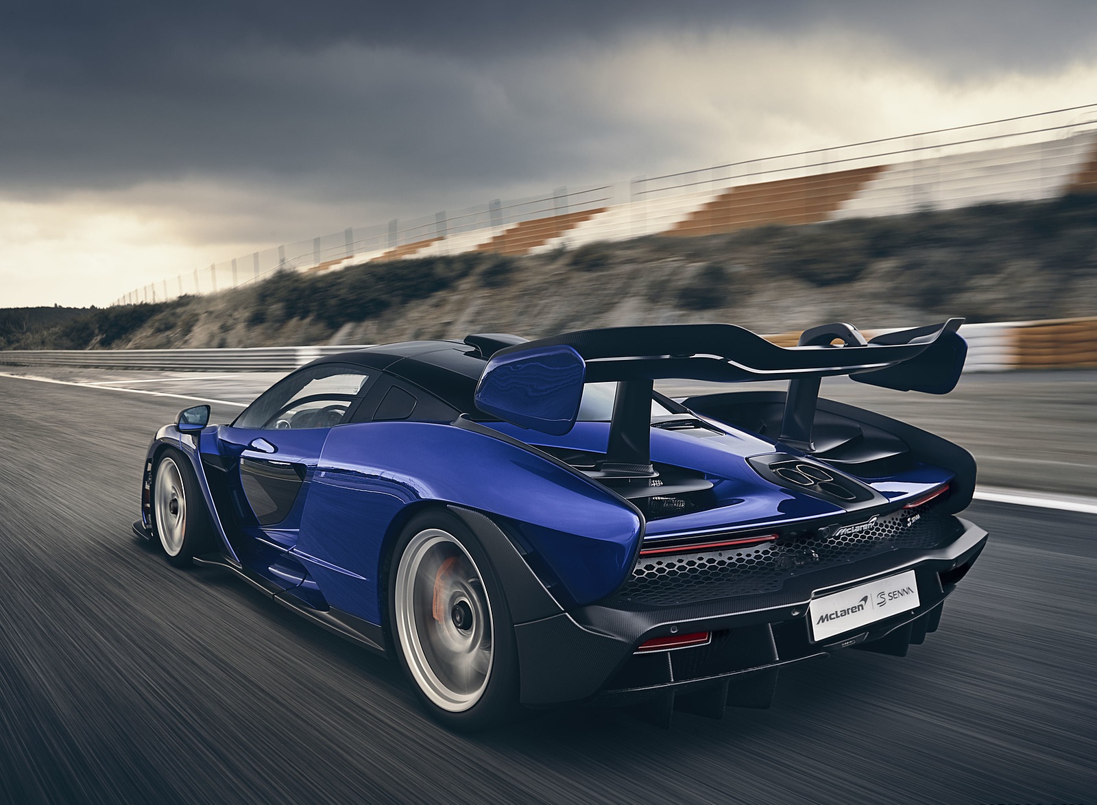 2019 McLaren Senna (Color: Kyanos Blue) Rear Three-Quarter Wallpapers #60 of 130