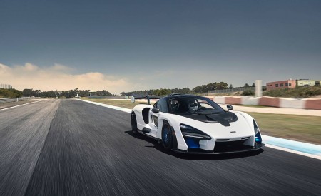 2019 McLaren Senna (Color: Pure White) Front Three-Quarter Wallpapers 450x275 (48)