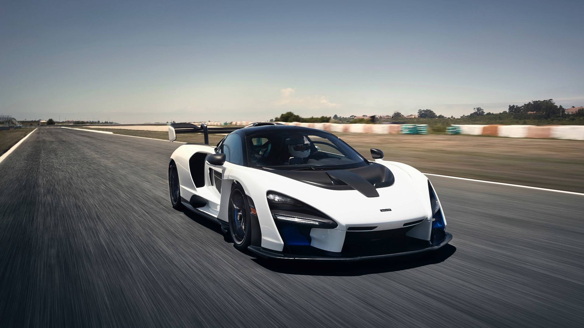 2019 McLaren Senna (Color: Pure White) Front Wallpapers #49 of 130
