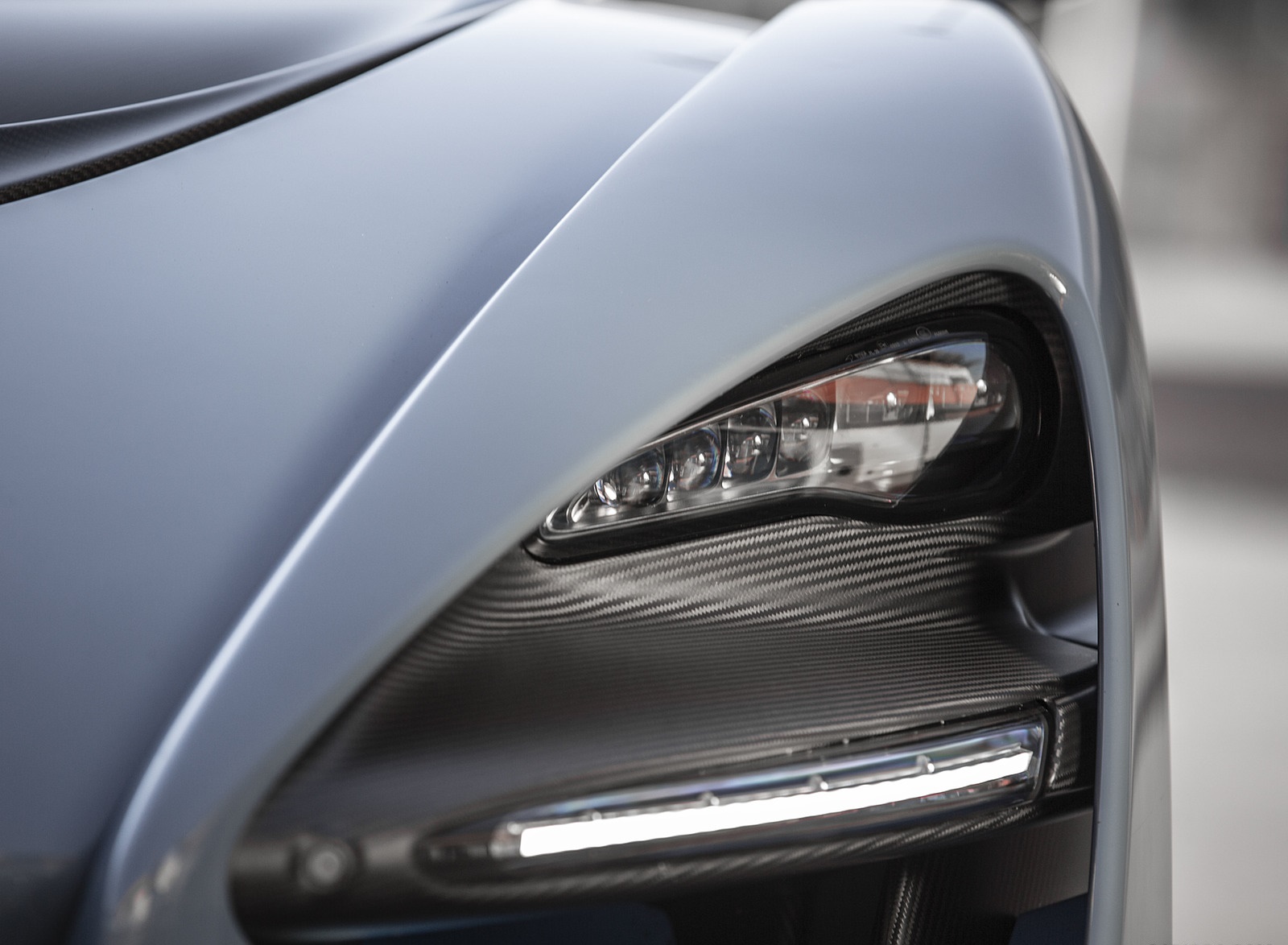 2019 McLaren Senna (Color: Victory Grey) Headlight Wallpapers #94 of 130