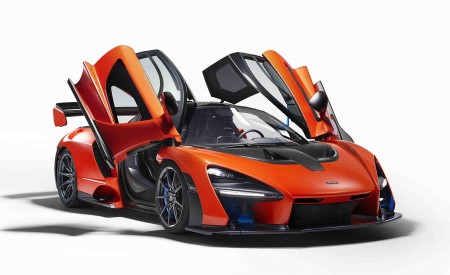 2019 McLaren Senna Front Three-Quarter Wallpapers 450x275 (123)