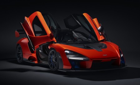 2019 McLaren Senna Front Three-Quarter Wallpapers 450x275 (117)