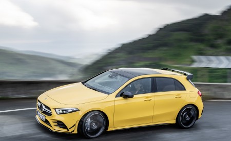 2019 Mercedes-AMG A35 4MATIC (Color: Sun Yellow) Front Three-Quarter Wallpapers 450x275 (2)