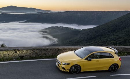 2019 Mercedes-AMG A35 4MATIC (Color: Sun Yellow) Top Wallpapers 450x275 (7)