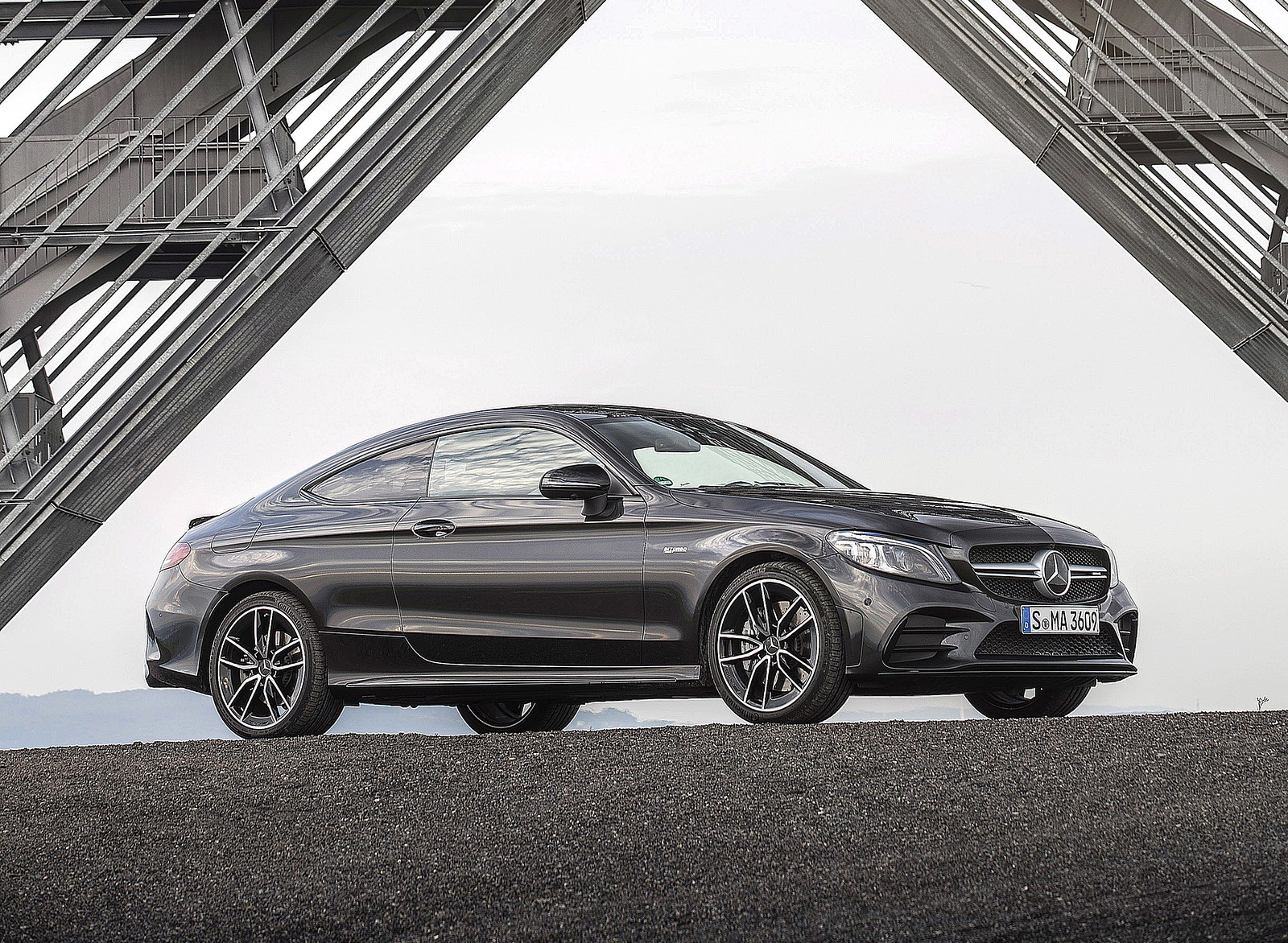 2019 Mercedes-AMG C43 4MATIC Coupe (Color: Graphite Grey Metallic) Front Three-Quarter Wallpapers #51 of 136