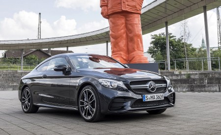 2019 Mercedes-AMG C43 4MATIC Coupe (Color: Graphite Grey Metallic) Front Three-Quarter Wallpapers 450x275 (38)
