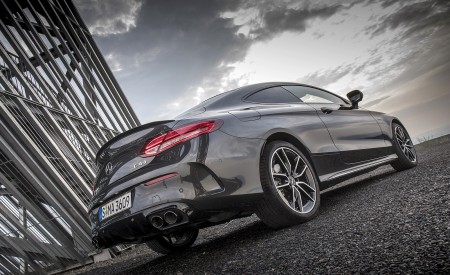 2019 Mercedes-AMG C43 4MATIC Coupe (Color: Graphite Grey Metallic) Rear Three-Quarter Wallpapers 450x275 (54)
