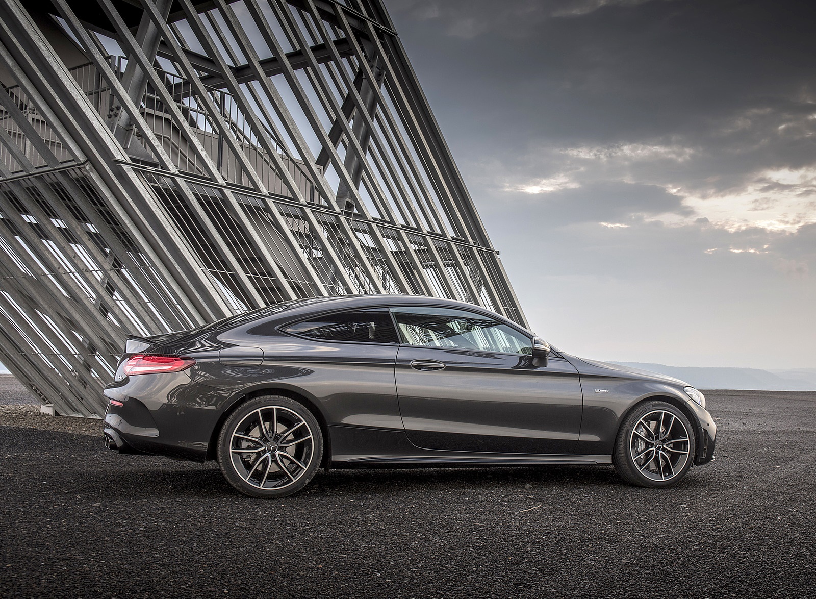 2019 Mercedes-AMG C43 4MATIC Coupe (Color: Graphite Grey Metallic) Side Wallpapers #57 of 136
