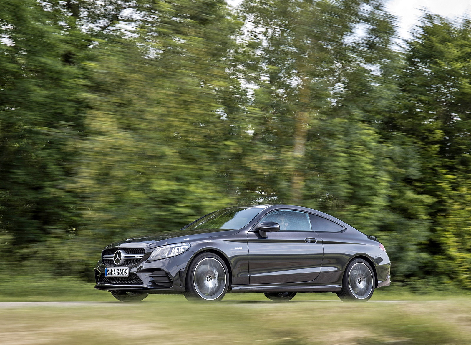2019 Mercedes-AMG C43 4MATIC Coupe (Color: Graphite Grey Metallic) Side Wallpapers #47 of 136