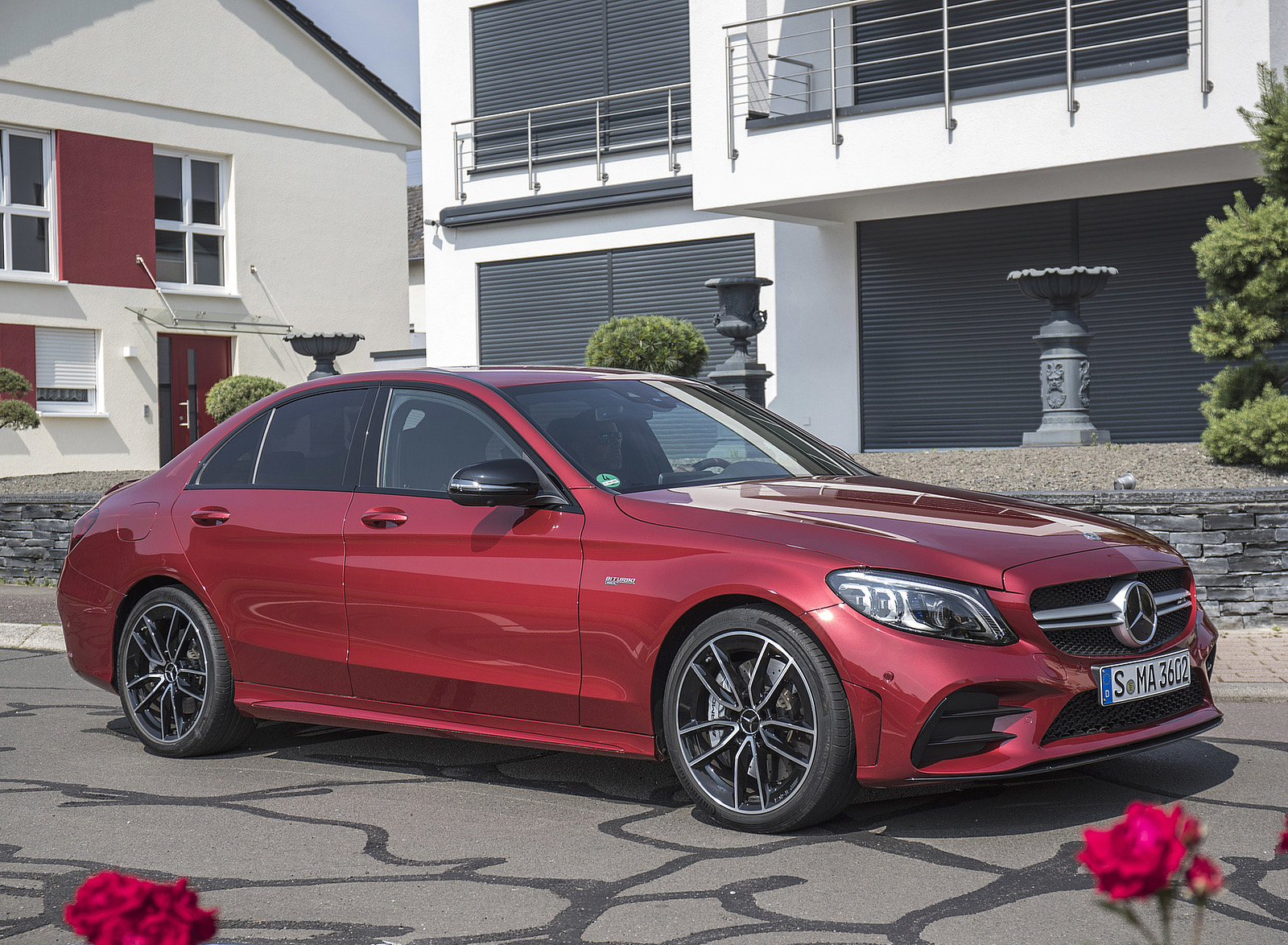 2019 Mercedes-AMG C43 4MATIC Sedan (Color: Hyacinth Red) Front Three-Quarter Wallpapers #40 of 191