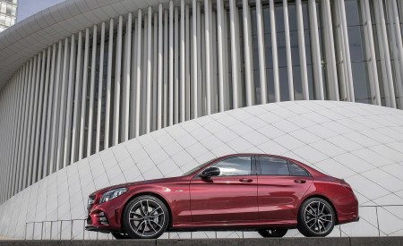 2019 Mercedes-AMG C43 4MATIC Sedan (Color: Hyacinth Red) Side Wallpapers 450x275 (51)