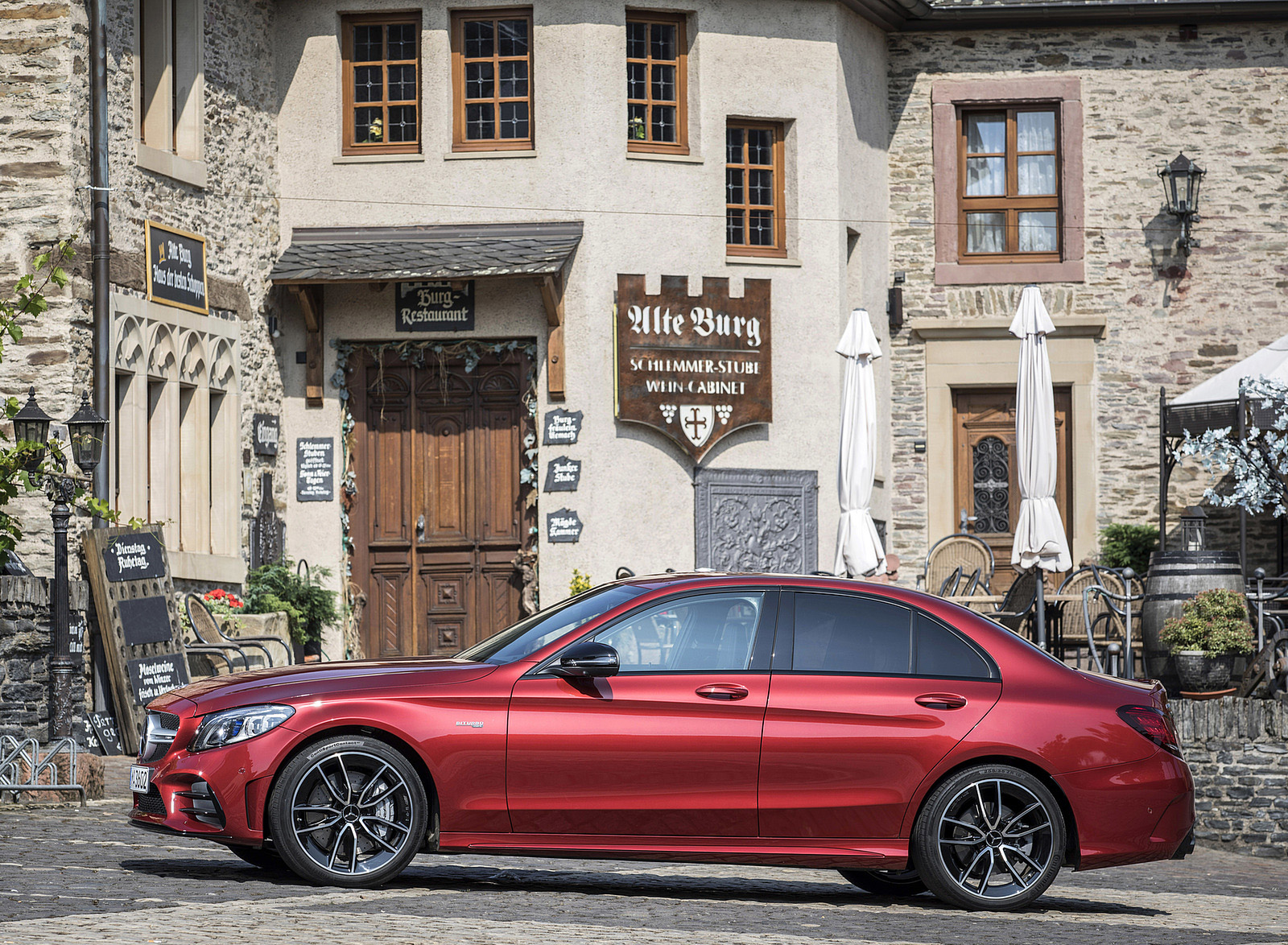 2019 Mercedes-AMG C43 4MATIC Sedan (Color: Hyacinth Red) Side Wallpapers #30 of 191