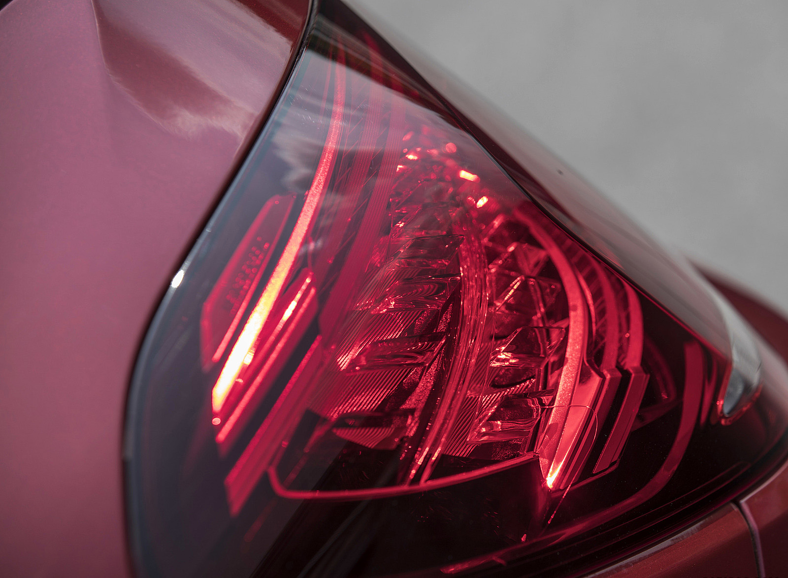 2019 Mercedes-AMG C43 4MATIC Sedan (Color: Hyacinth Red) Tail Light Wallpapers #60 of 191