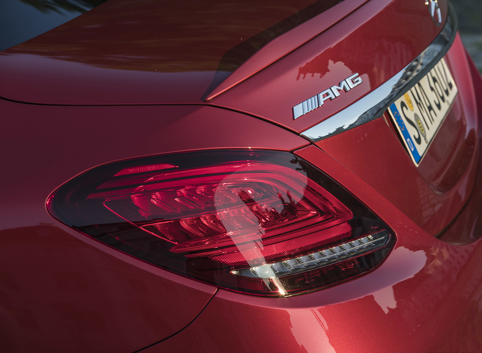 2019 Mercedes-AMG C43 4MATIC Sedan (Color: Hyacinth Red) Tail Light Wallpapers #68 of 191
