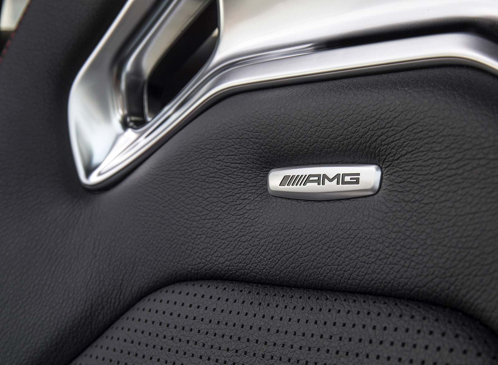 2019 Mercedes-AMG C43 4MATIC Sedan Interior Detail Wallpapers #92 of 191