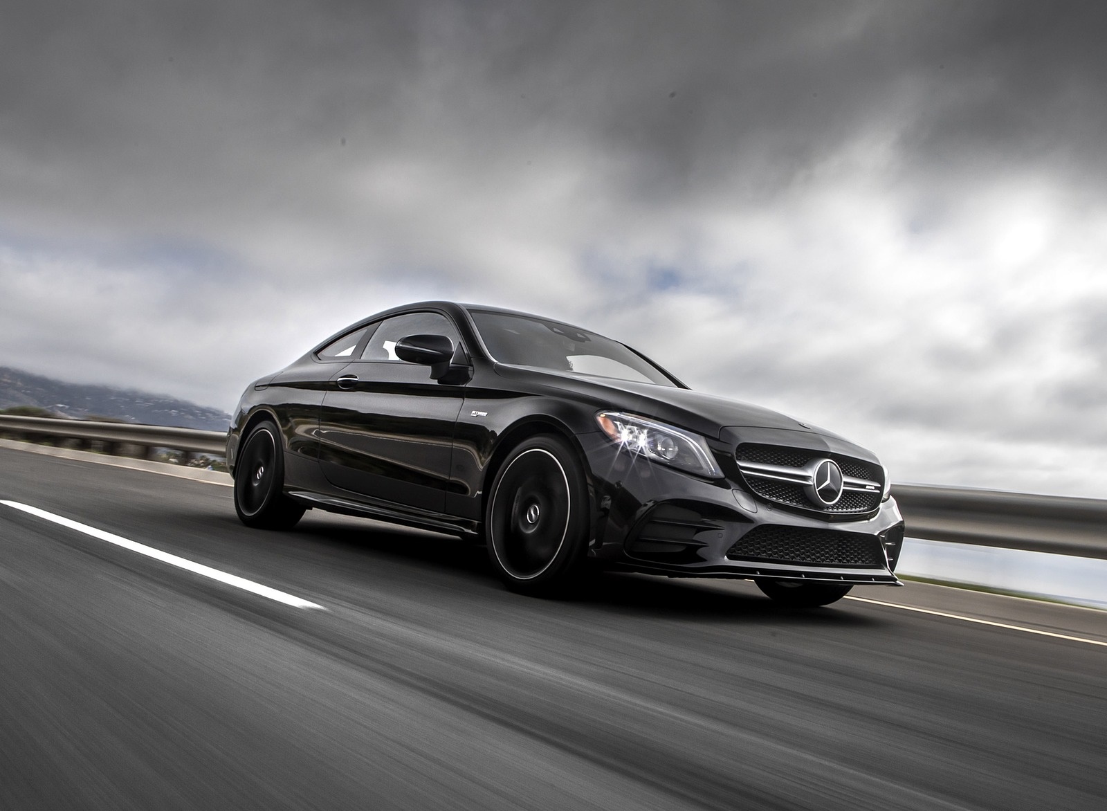 Мерседес c43 AMG Coupe 2019