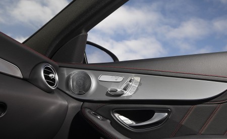2019 Mercedes-AMG C43 Sedan (US-Spec) Interior Detail Wallpapers 450x275 (158)