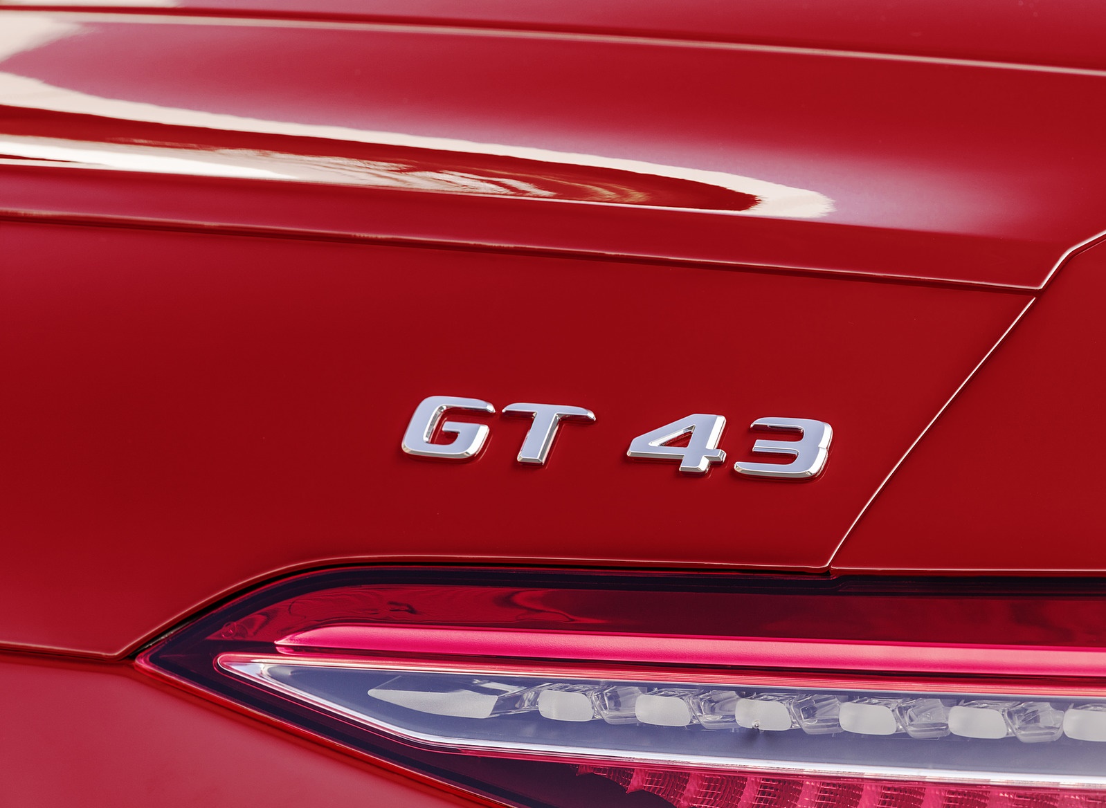 2019 Mercedes-AMG GT 43 4MATIC+ 4-Door Coupé (Color: Jupiter Red) Detail Wallpapers #11 of 16