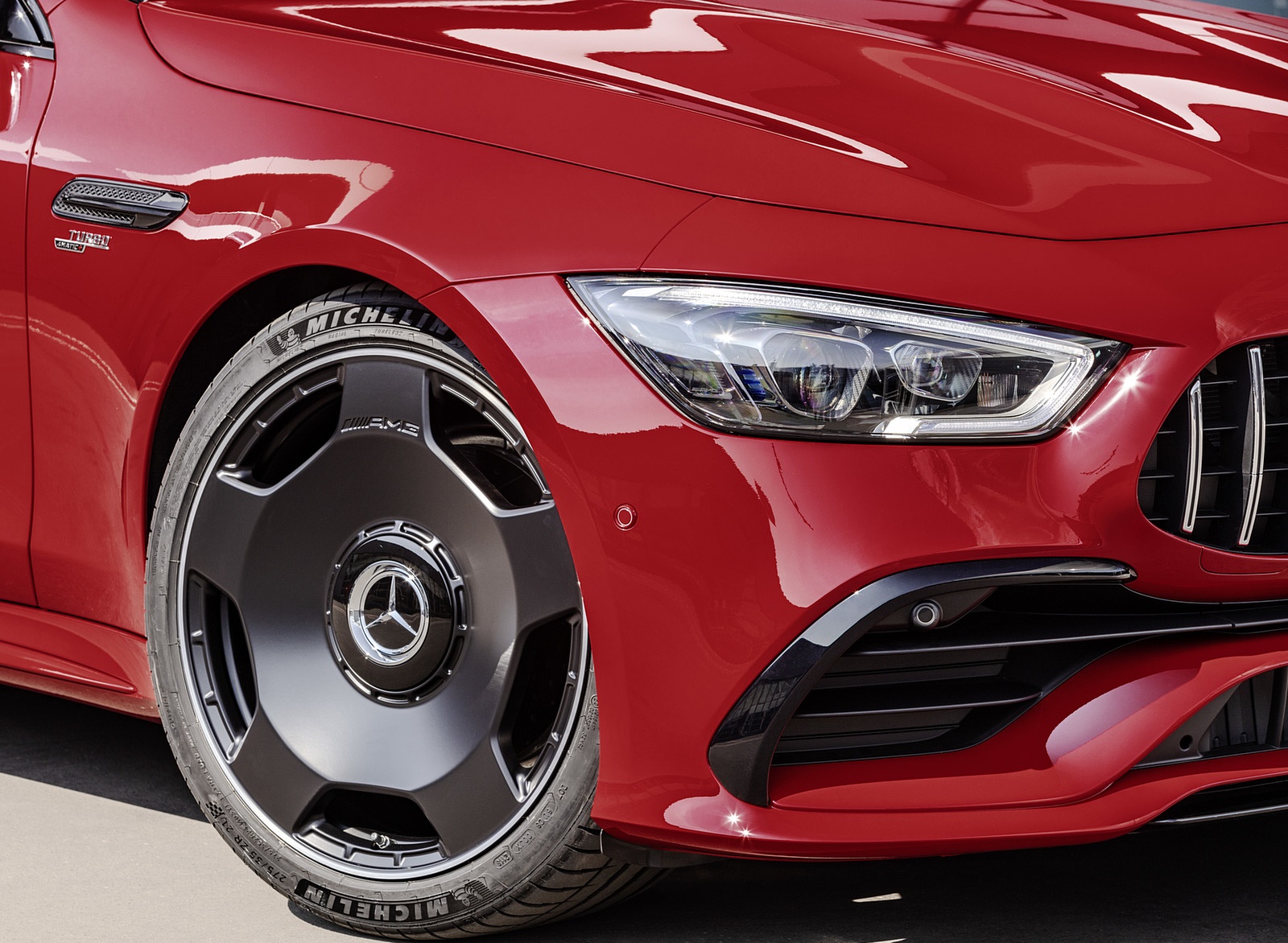 2019 Mercedes-AMG GT 43 4MATIC+ 4-Door Coupé (Color: Jupiter Red) Detail Wallpapers #10 of 16