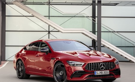 2019 Mercedes-AMG GT 43 4MATIC+ 4-Door Coupé (Color: Jupiter Red) Front Three-Quarter Wallpapers 450x275 (4)