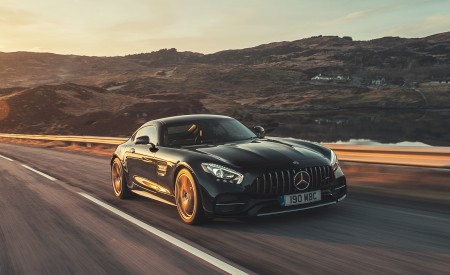 2019 Mercedes-AMG GT C Coupe Front Three-Quarter Wallpapers 450x275 (9)