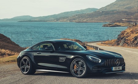 2019 Mercedes-AMG GT C Coupe Front Three-Quarter Wallpapers 450x275 (26)