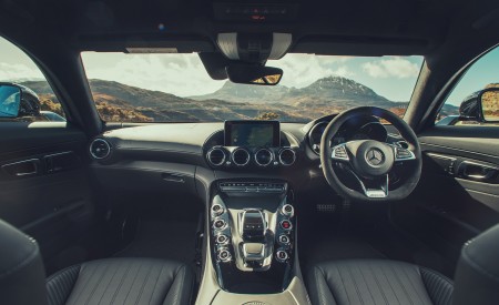 2019 Mercedes-AMG GT C Coupe Interior Cockpit Wallpapers 450x275 (49)