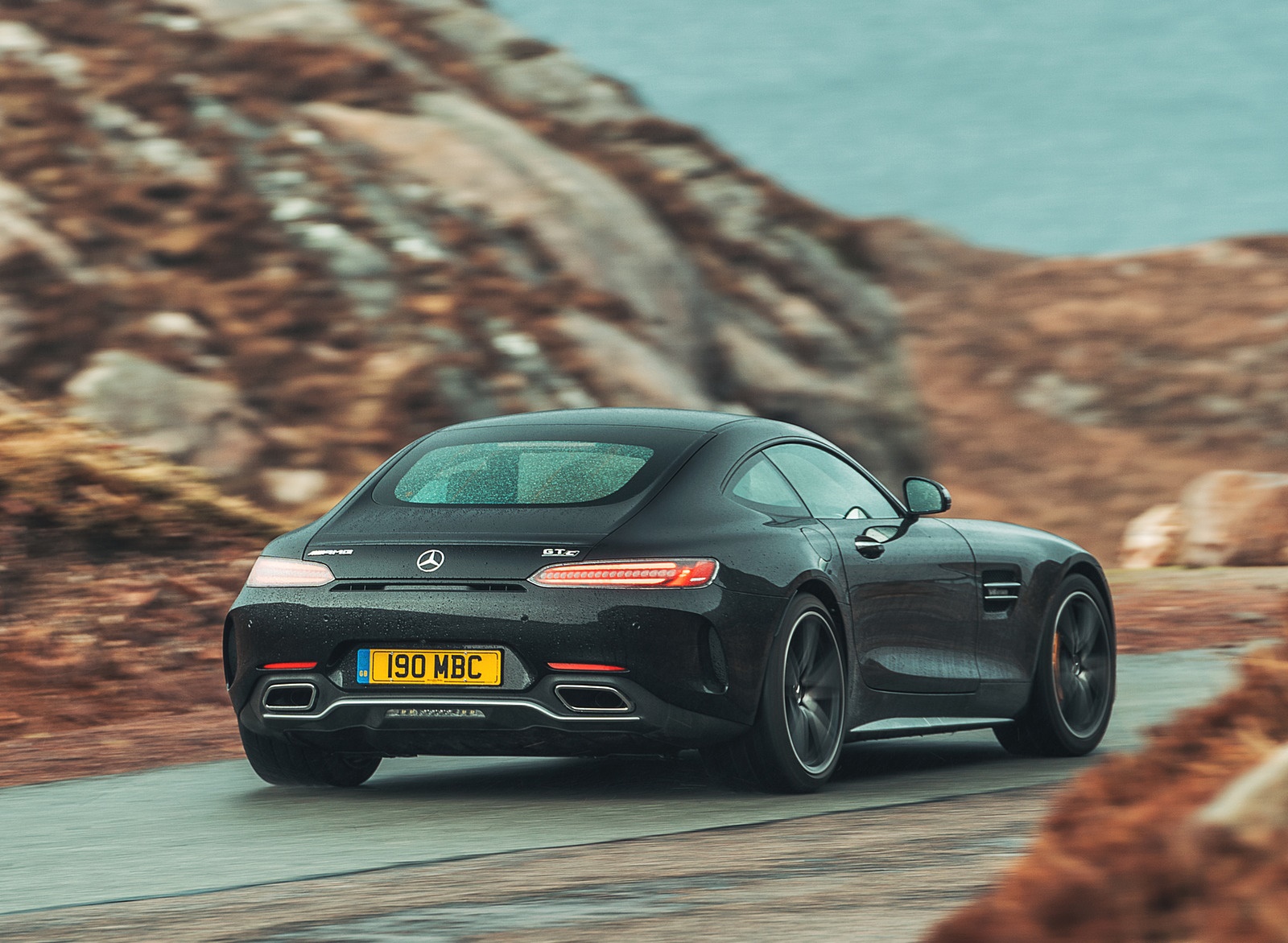 2019 Mercedes-AMG GT C Coupe Rear Three-Quarter Wallpapers #17 of 59