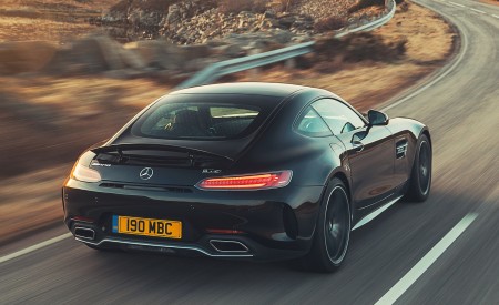 2019 Mercedes-AMG GT C Coupe Rear Three-Quarter Wallpapers 450x275 (18)