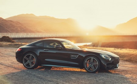 2019 Mercedes-AMG GT C Coupe Side Wallpapers 450x275 (29)