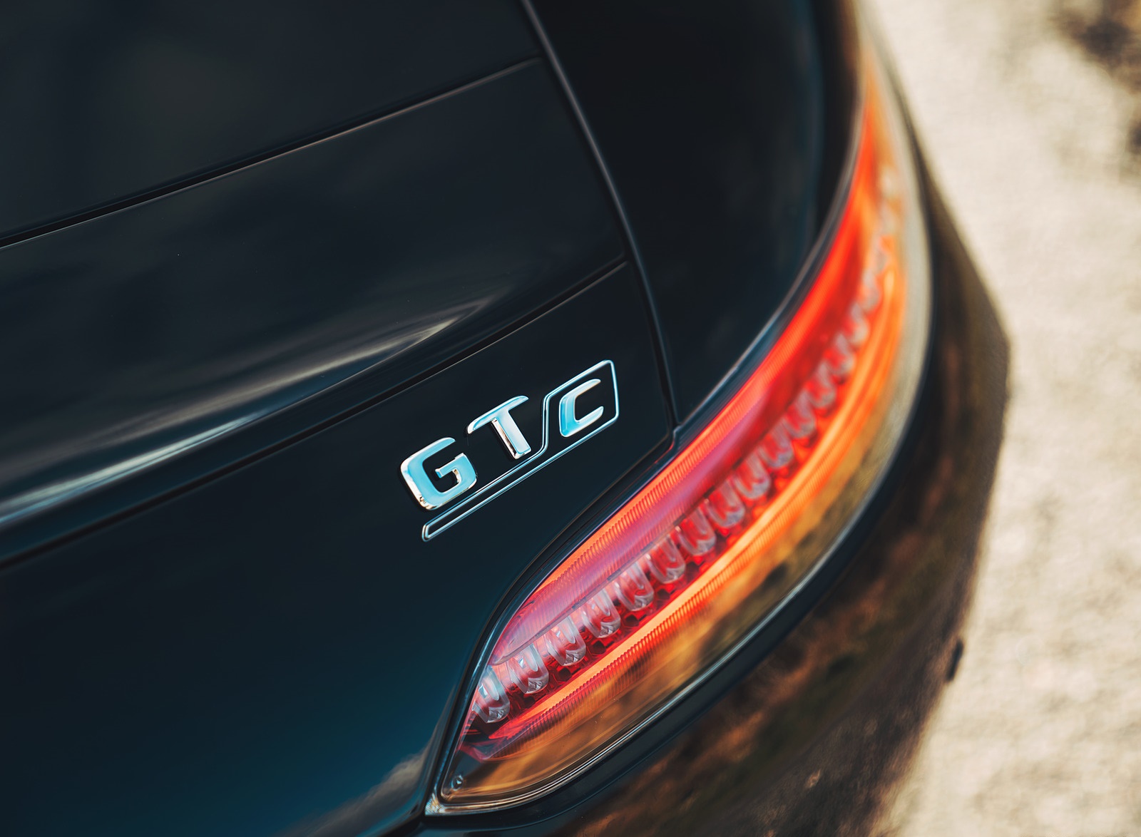 2019 Mercedes-AMG GT C Coupe Tail Light Wallpapers #35 of 59